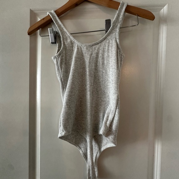 Dynamite Light Gray Women's Ribbed Bodysuit - Picture 2 of 3